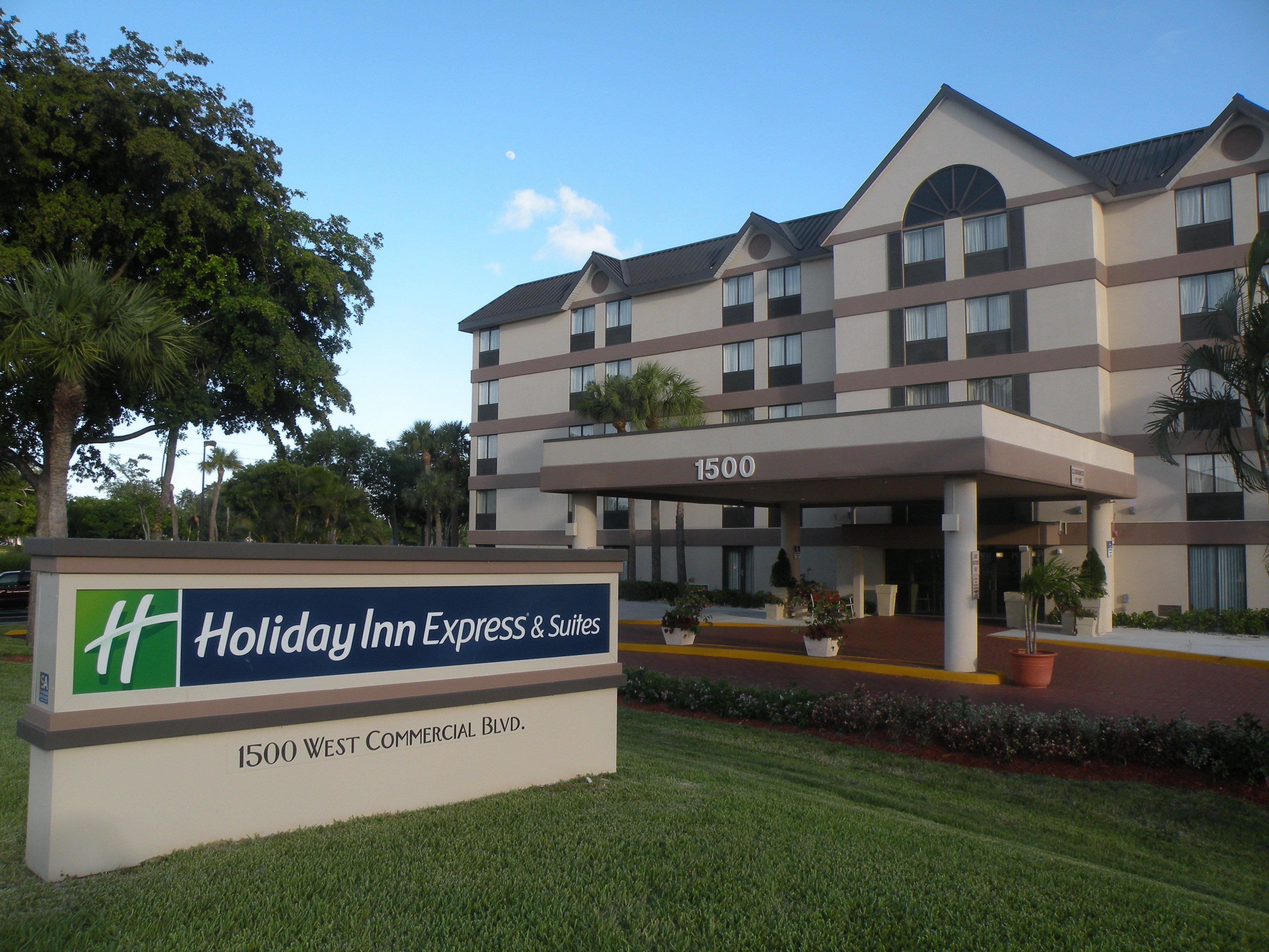 Holiday Inn Express Fort Lauderdale North - Executive Airport, An Ihg Hotel Extérieur photo